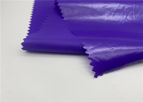 tela reciclada de nylon suave del invierno de la capa de la PU de la prenda impermeable de la tela de la poliamida 380T