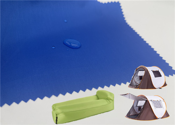Poliéster al aire libre 100% de la tela de la capa del tafetán del proyector de plata de la prenda impermeable